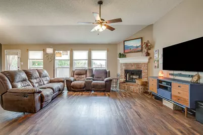 9425 Carson Ranch Road, Crowley, TX 76036 - Photo 16