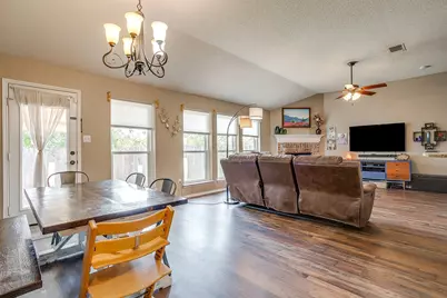 9425 Carson Ranch Road, Crowley, TX 76036 - Photo 14