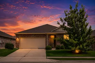 3013 Manuel Creek Dr, Little Elm, TX 75068 - Photo 1