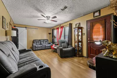 612 E Monterey Street, Denison, TX 75021 - Photo 6