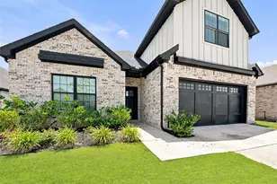 498 Oak Crk Dr, Lavon, TX 75166 - Photo 2