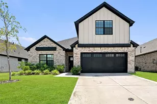 498 Oak Crk Dr, Lavon, TX 75166 - Photo 1