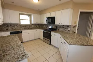 3504 Hilltop Ln, Plano, TX 75023 - Photo 2
