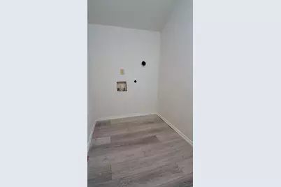 1805 Robinwood Drive, Fort Worth, TX 76111 - Photo 16