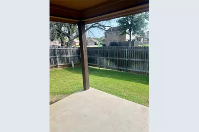 1410 Lauren Lane, Granbury, TX 76048 - Photo 8