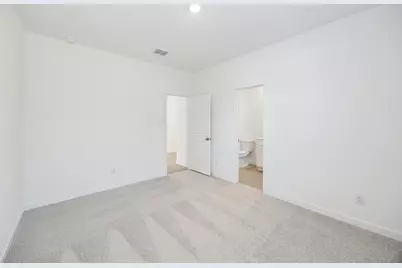 9112 Suttonridge Drive, Fort Worth, TX 76179 - Photo 16