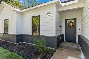 3907 Simonds St, Greenville, TX 75401 - Photo 4