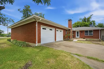 206 McAnear Street, Cleburne, TX 76033 - Photo 18