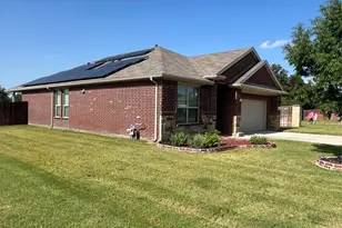 1107 Admiral Dr, Azle, TX 76020 - Photo 8