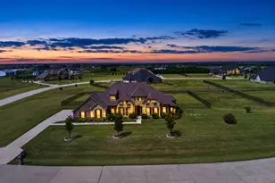415 Silver Spur Trail, Rockwall, TX 75032 - Photo 1