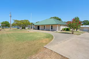 330 Mohawk Trail, East Tawakoni, TX 75472 - Photo 2