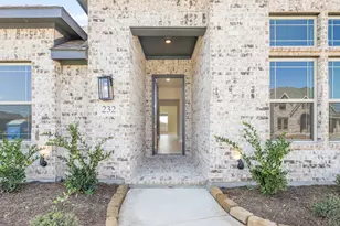 232 Fireberry Dr, Glenn Heights, TX 75154 - Photo 4