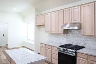 8509 Chalton Dr, Plano, TX 75024 - Photo 38