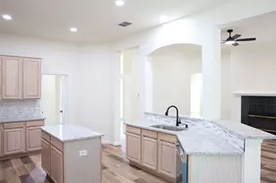 8509 Chalton Dr, Plano, TX 75024 - Photo 34