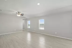 545 Sterling Thicket Ln, Denton, TX 76259 - Photo 12