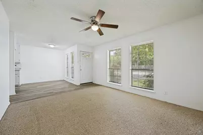 808 W Belden Street #806, Sherman, TX 75092 - Photo 2