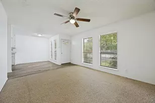 808 W Belden St, Sherman, TX 75092 - Photo 2