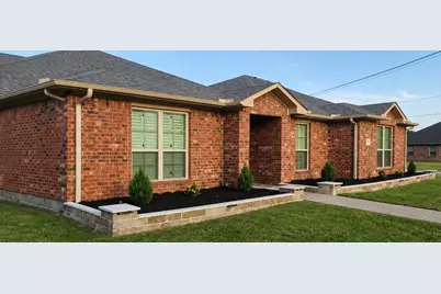 602 Hearthstone Drive, Lancaster, TX 75146 - Photo 32