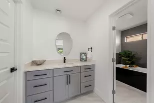 9648 Fallbrook Dr, Dallas, TX 75243 - Photo 24