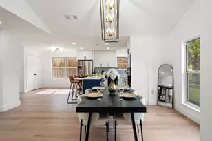 9648 Fallbrook Dr, Dallas, TX 75243 - Photo 2