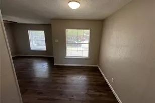 2301 Proctor St, Garland, TX 75041 - Photo 6