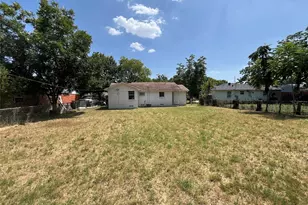 2301 Proctor St, Garland, TX 75041 - Photo 18