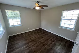2301 Proctor St, Garland, TX 75041 - Photo 12