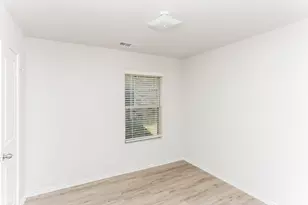 1607 Mark Ln, Ennis, TX 75119 - Photo 12