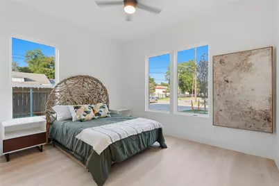 2329 Stoneman Street, Dallas, TX 75215 - Photo 4