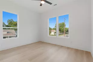 2329 Stoneman St, Dallas, TX 75215 - Photo 26
