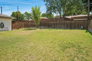 4704 Ashbrook Rd, Dallas, TX 75227 - Photo 16