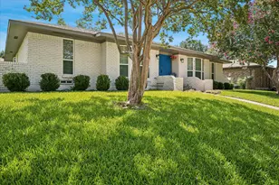 4704 Ashbrook Rd, Dallas, TX 75227 - Photo 2