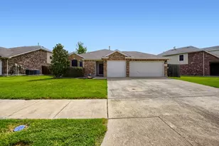 132 Redbud Dr, Forney, TX 75126 - Photo 4