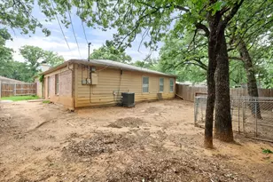 1217 Hidden Creek Dr, Mansfield, TX 76063 - Photo 24