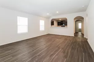 500 Woodhouse Wy, Everman, TX 76140 - Photo 4