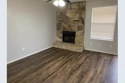 1604 Sun Valley Drive #B, Cleburne, TX 76033 - Photo 10