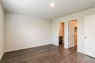 506 Sussex Pl, Everman, TX 76140 - Photo 6