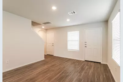 506 Sussex Place, Everman, TX 76140 - Photo 4