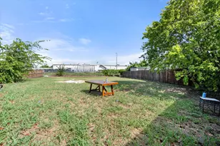 301 Schumacher Dr, Burleson, TX 76028 - Photo 14