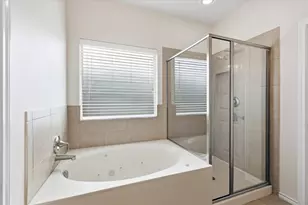 720 Rio Bravo Dr, Fort Worth, TX 76052 - Photo 24