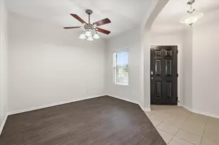 720 Rio Bravo Dr, Fort Worth, TX 76052 - Photo 6