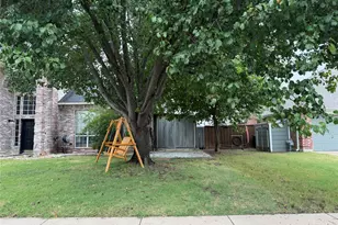 1137 Robin Cir, Midlothian, TX 76065 - Photo 22