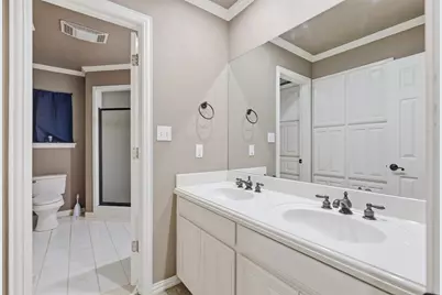 351 Cattlebaron Parc Drive, Fort Worth, TX 76108 - Photo 14