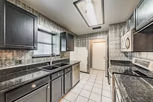 1524 Lincolnshire Way, Fort Worth, TX 76134 - Photo 14