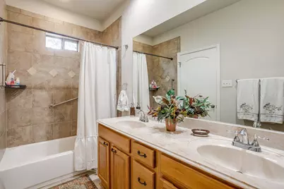 2224 Cobblestone Court, Granbury, TX 76049 - Photo 34