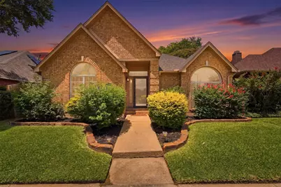313 Pecos Trail, Irving, TX 75063 - Photo 4