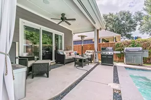 809 Meadowbend Loop S, Grapevine, TX 76051 - Photo 30