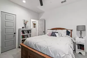 809 Meadowbend Loop S, Grapevine, TX 76051 - Photo 24