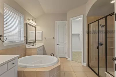 820 Wilmington Lane, Aubrey, TX 76227 - Photo 16