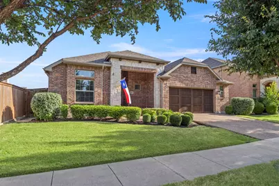 820 Wilmington Lane, Aubrey, TX 76227 - Photo 2